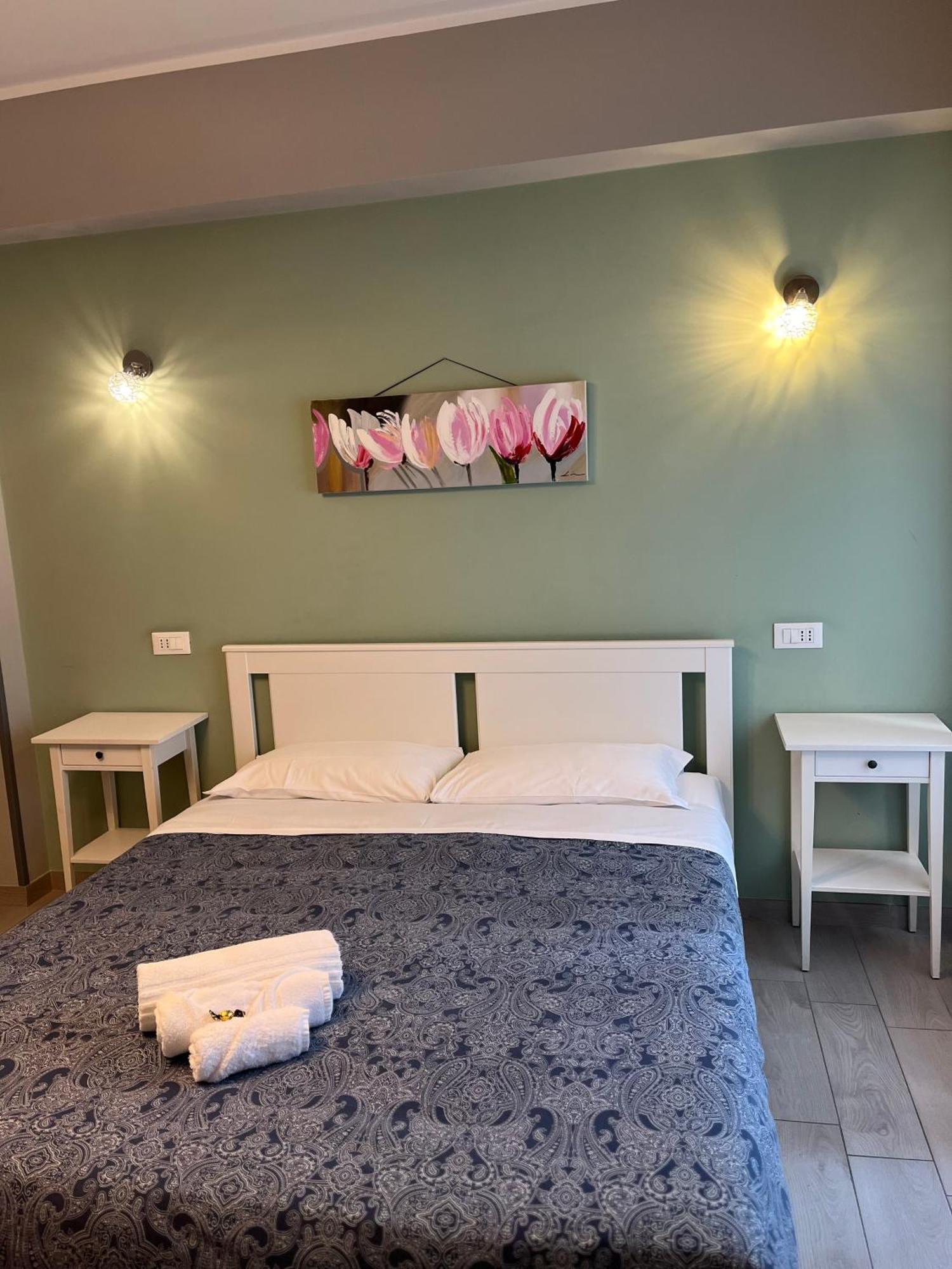 Pretty Tiburtina Pensionat 2*